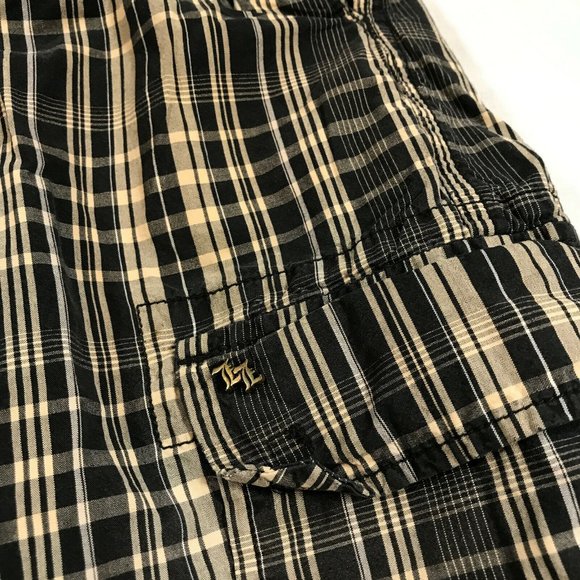 Vintage LL Cool J Casual Long Length Black Plaid Shorts Men's 30" - Picture 4 of 5